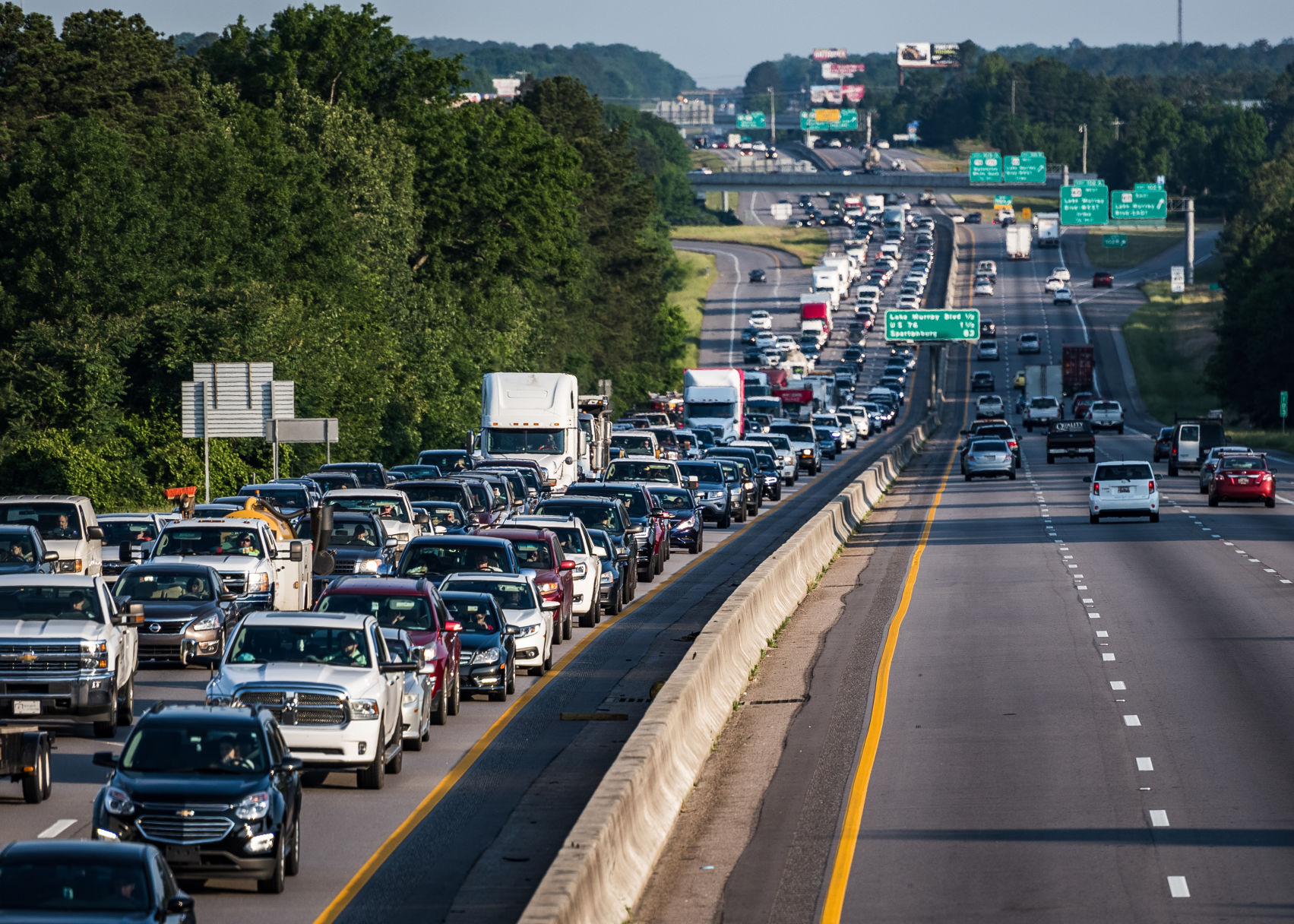 Morning traffic into Columbia
